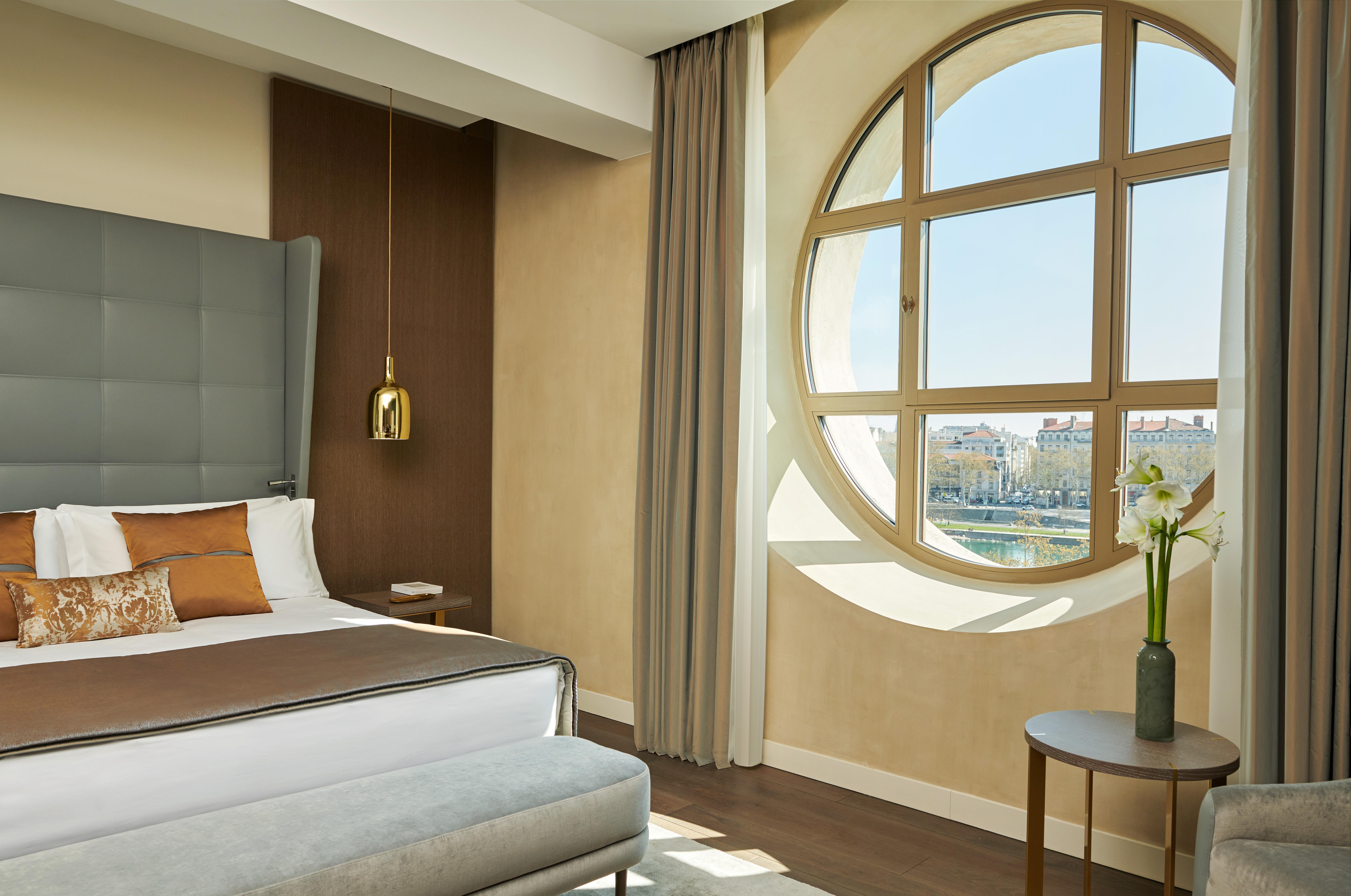 Intercontinental Lyon - Hotel Dieu By Ihg Exterior foto A room at the hotel