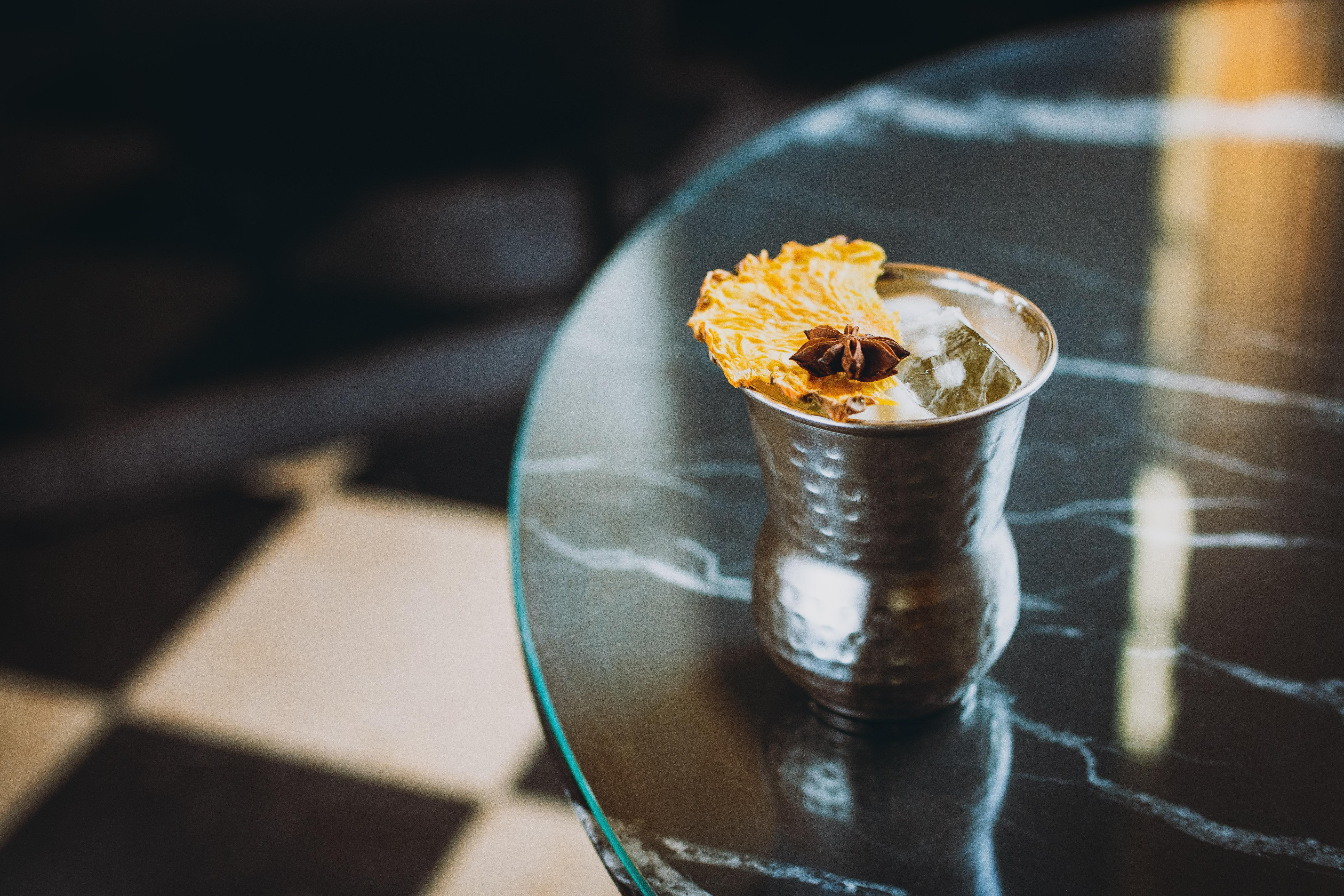 Intercontinental Lyon - Hotel Dieu By Ihg Exterior foto A glass of honey and cinnamon