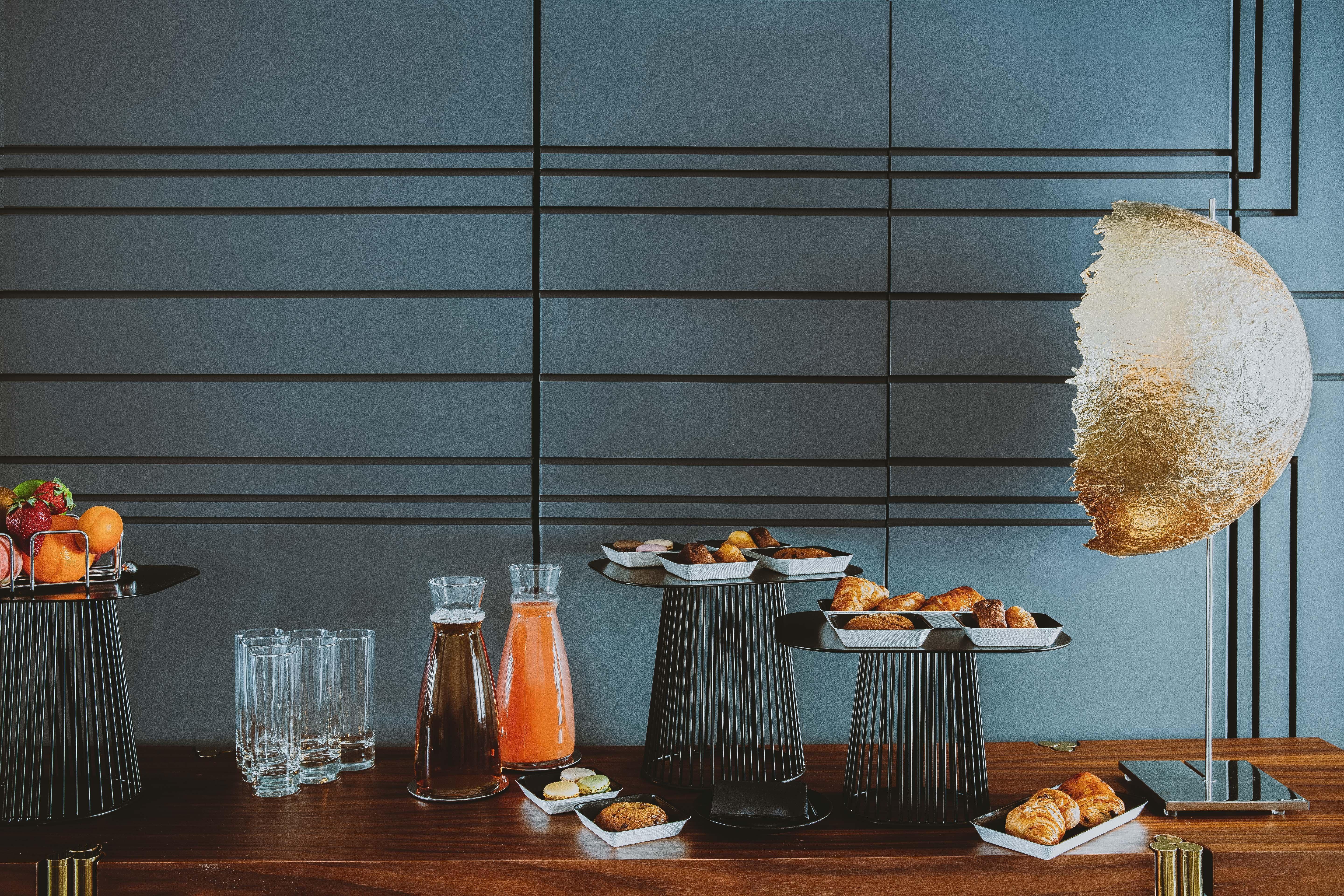 Intercontinental Lyon - Hotel Dieu By Ihg Exterior foto A buffet